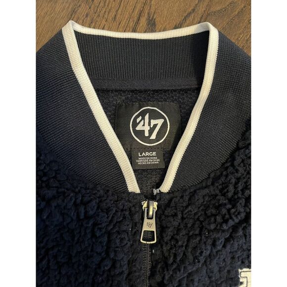 St. Louis Cardinals Large Women's Blue Sherpa Vest - Brand New With Tags! - Picture 3 of 5